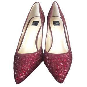 White House Black Market Women Sparkle Wine-Hued Glitter High Heeled Shoes..